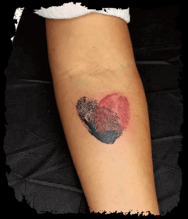 Two-colored-fingerprint-heart--1