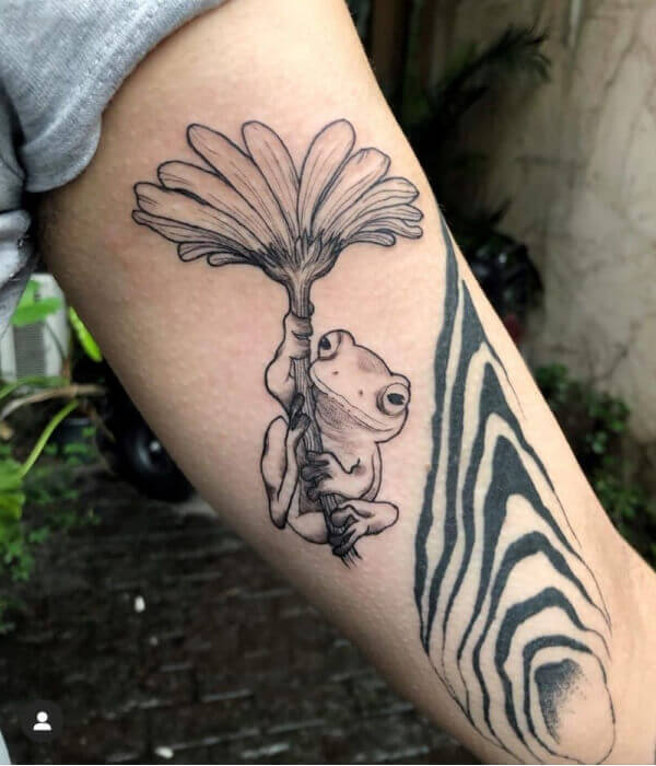 Mushrooms with Frog Tattoo Design