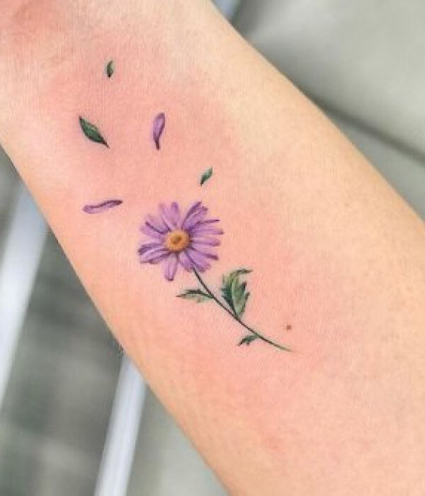 Small daisy tattoo ideas