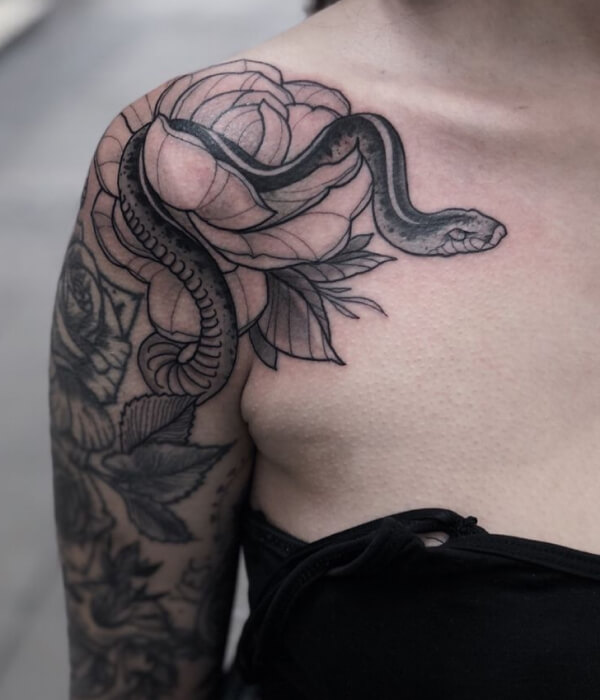 Roses and snake soulder tattoo