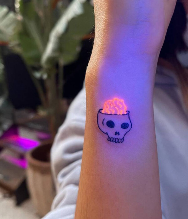 Skull UV Tattoo