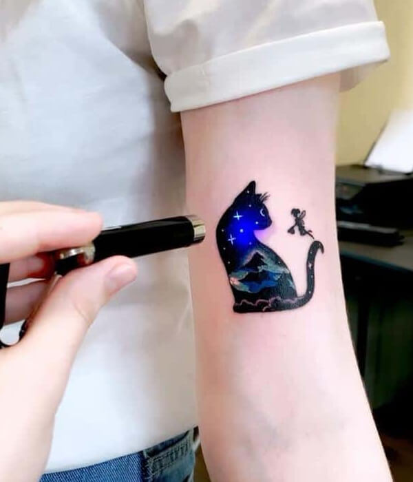 UV Tattoo with Cat