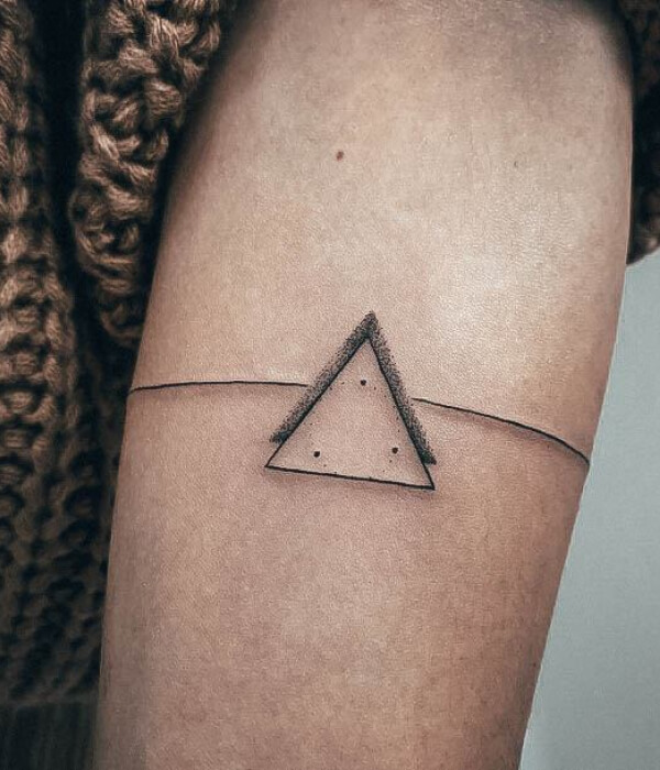 Medium-sized Line Triangle Tattoo design