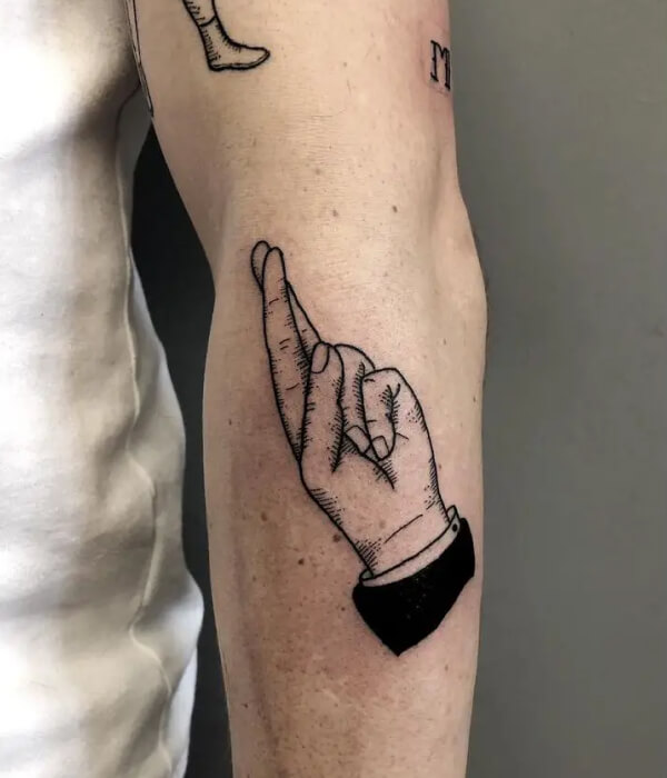 Outline Crossed Finger Tattoo ideas