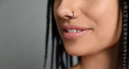 What gauge is a nose piercing?