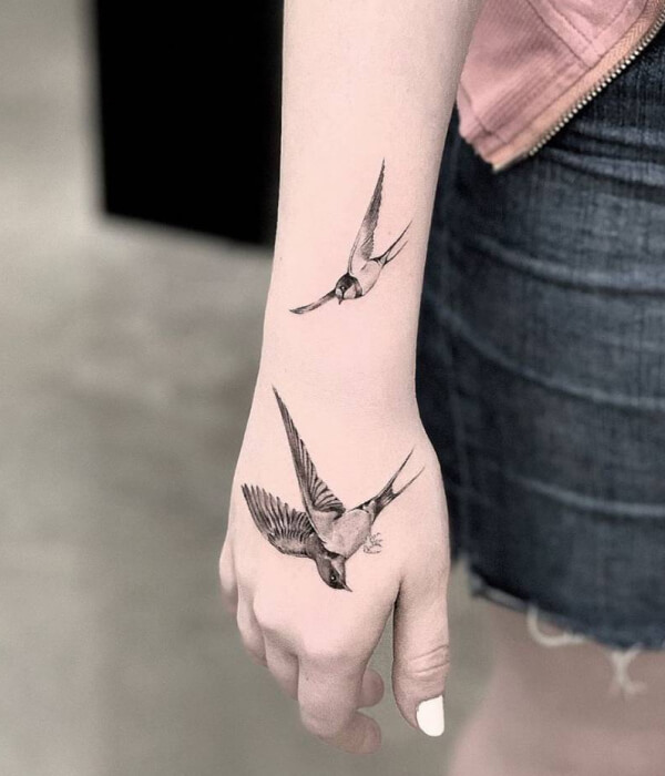 Flying Bird Palm Tattoo Ideas