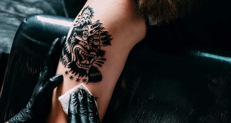 Why Tattoo Artists Advise Against Numbing Cream_