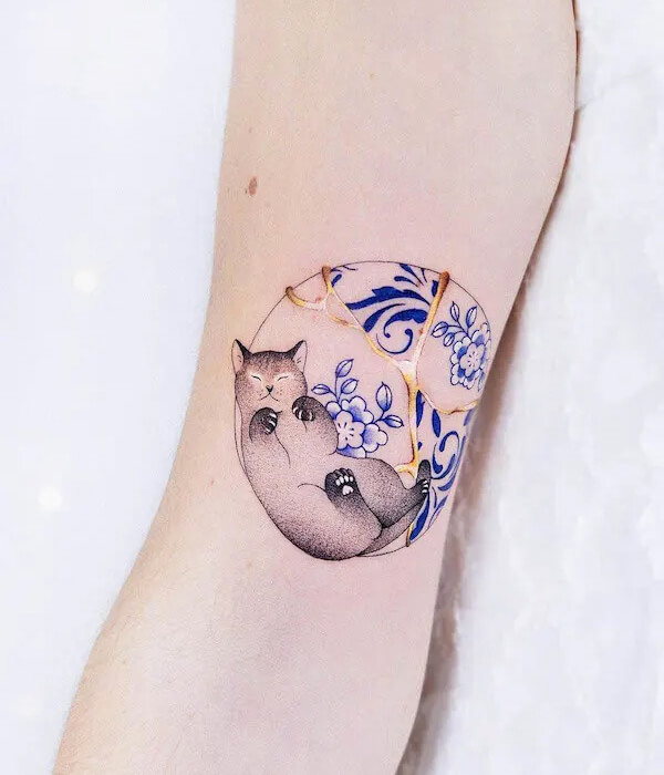 Cute Cat Kintsugi Tattoo