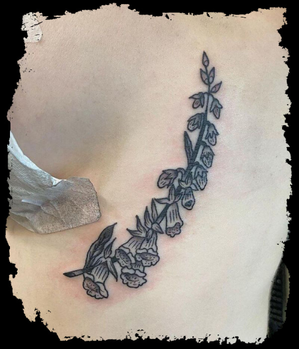 Foxglove Flowe­r Tattoo 