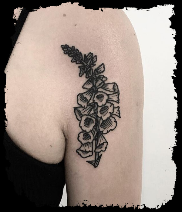 Foxglove Flowe­r Tattoo Ideas