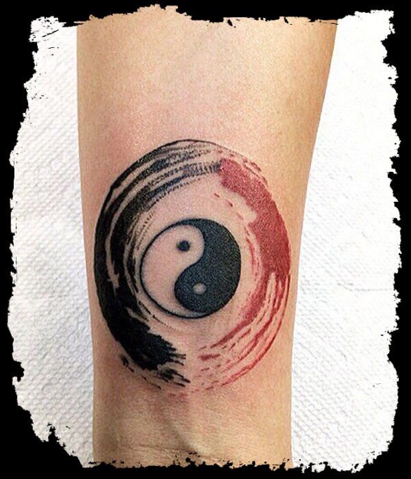 Yin-Yang : Mystical Chinese Symbol Tattoo