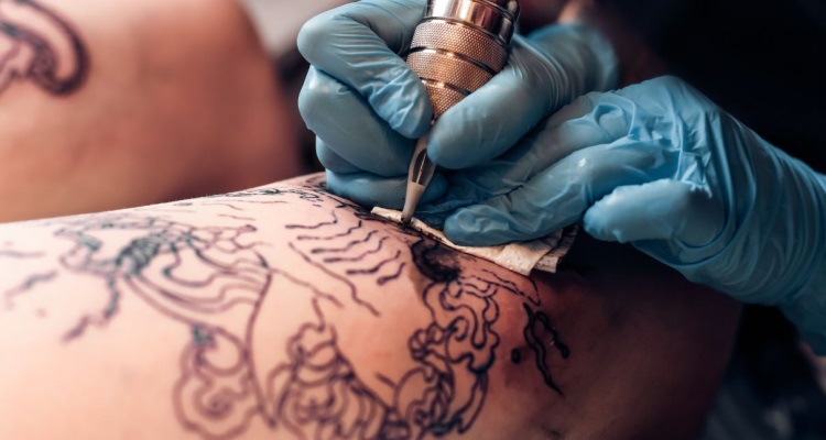 How to Become a Tattoo Artist Without Experience