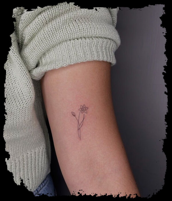 Simple-Daffodil-Tattoo