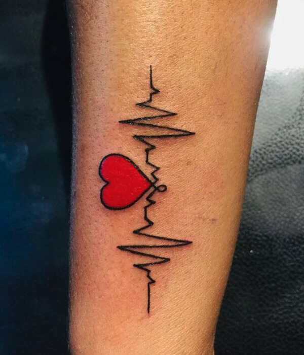 Heartbeat and Heart - Trending Tattoo Heartbeat-and-Heart-Tattoo