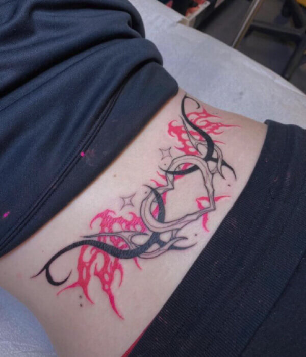 EXPECTED TATTOO TREND 2025 Lower Back Tattoos - Trending Tattoo TATTOO-TREND-2025-Lower-Back-Tattoos