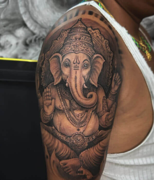 Ganesha in a Yoga Pose - Trending Tattoo Ganesha-in-a-Yoga-Pose