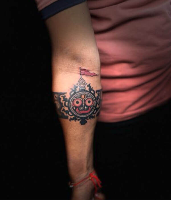 Sudarshan Chakra Tattoo 14 - Trending Tattoo Sudarshan-Chakra-Tattoo-Designs