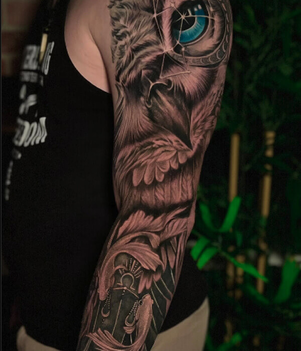 Wise Owl Tattoos - Trending Tattoo Wise-Owl-Tattoos