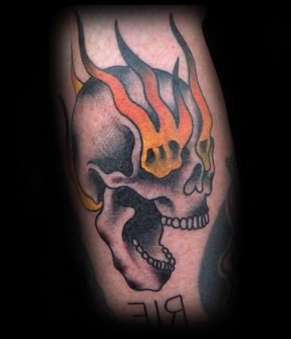 Flaming Skull tattoo - Trending Tattoo Flaming-Skull-tattoo