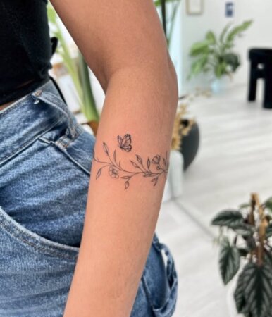 Dainty Tattoo Ideas 10