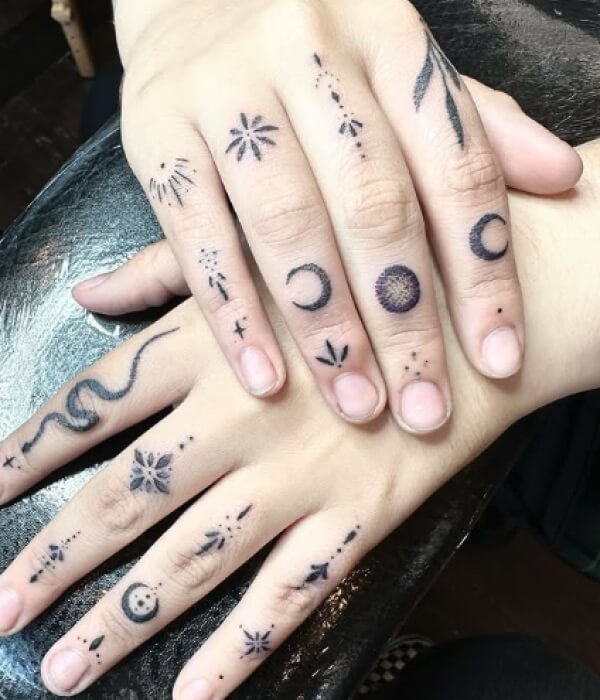 Moon Phases Finger Tattoos - Trending Tattoo Moon-Phases-Finger-Tattoos