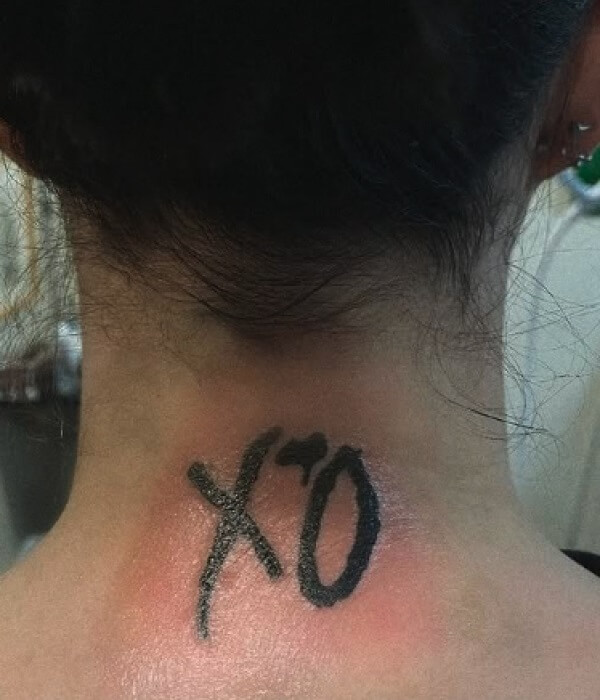 XO behind the Neck Tattoo - Trending Tattoo XO-behind-the-Neck-Tattoo