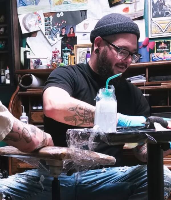 Dagger Collective Tattoo Studio - Trending Tattoo Dagger-Collective-Tattoo-Studio