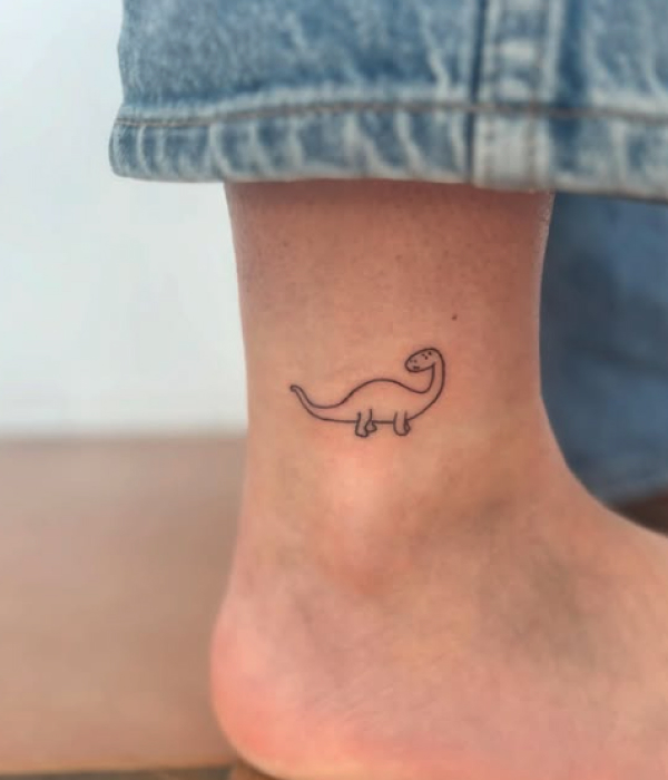 Small Dinosaur Tattoos for Females - Trending Tattoo Small-Dinosaur-Tattoos-for-Females