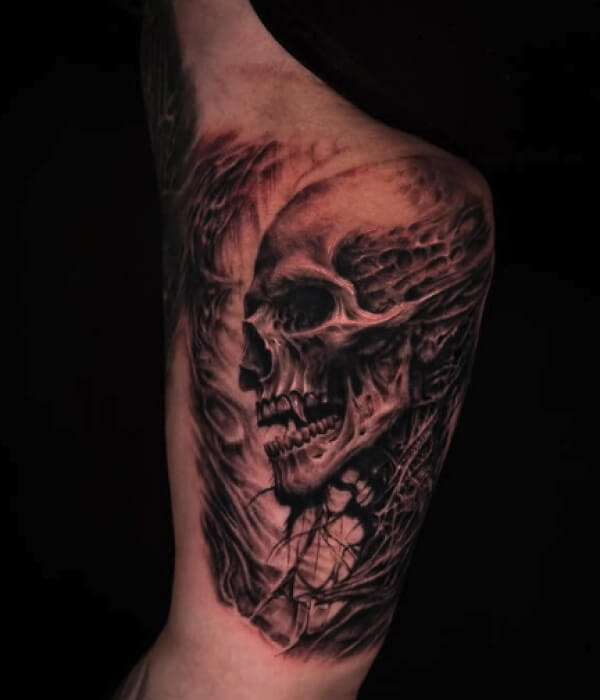 Shadow and Light Contrast - Trending Tattoo Shadow-and-Light-Contrast