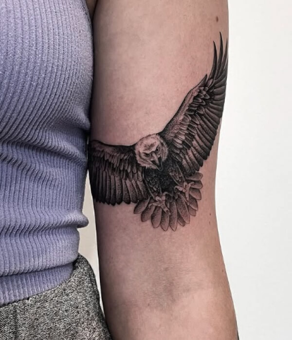 Soaring Eagle Tattoo - Trending Tattoo Soaring Eagle Tattoo