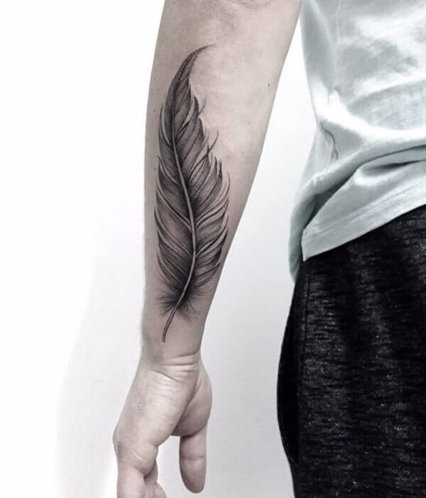 Feather Tattoos - Trending Tattoo Feather Tattoos