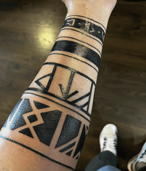 Norse Runes Tattoo - Trending Tattoo Norse Runes Tattoo